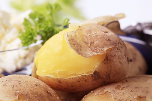 Картофель с бобами - простой салат. Рецепт