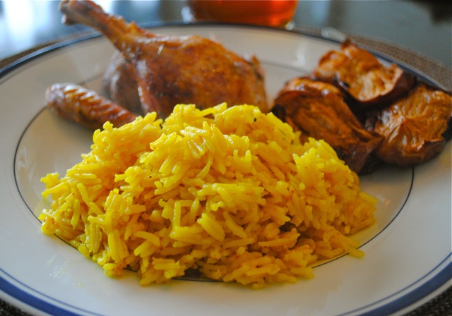 Рис рассыпчатый желтый с курицей